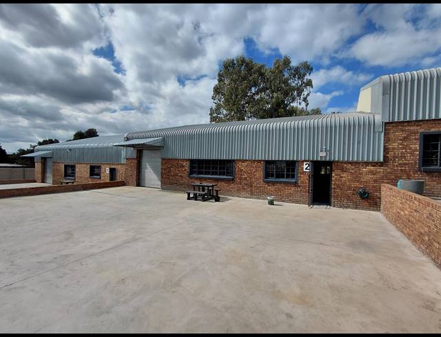 240M² WAREHOUSE TO LET IN BENONI AH